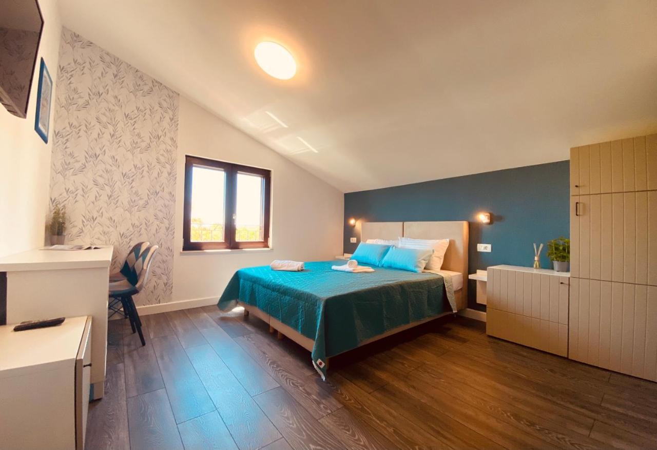 Boutique Rooms Mare Fabulas Rovinj Exterior photo